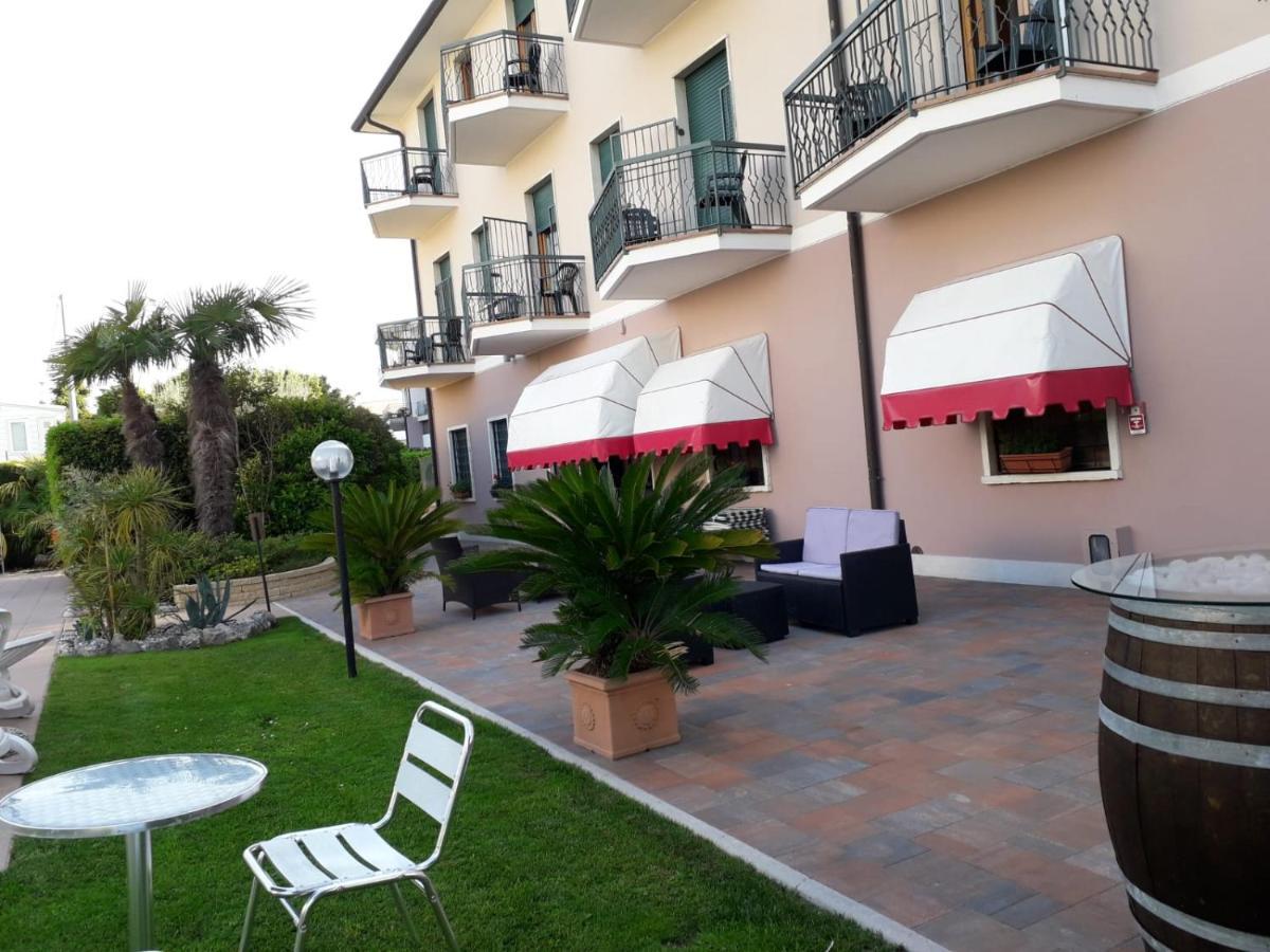 Hotel Fornaci Peschiera del Garda Zewnętrze zdjęcie